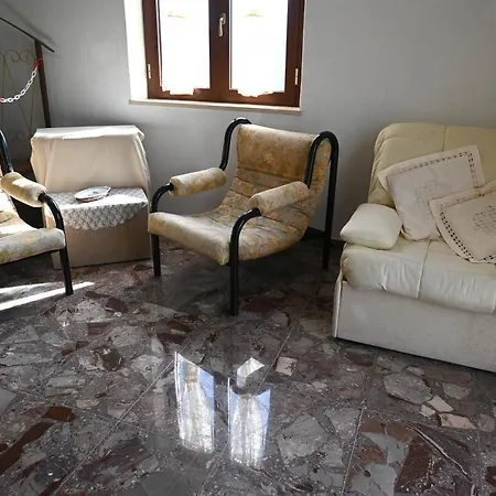 Ferienhaus Movi House *
